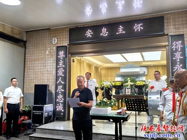 追思.jpg