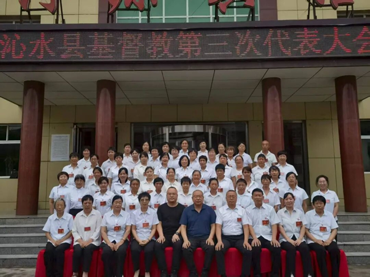 合影.jpg