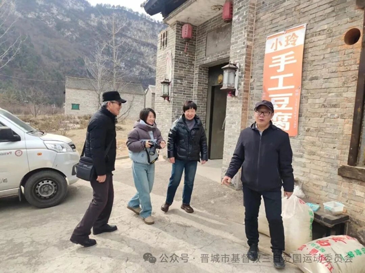 前来探访.jpg