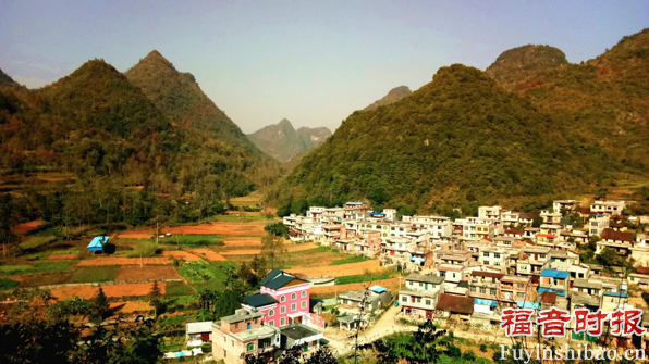 黄弟兄所服侍的广西百色市田阳县巴别乡怀恩堂所在的大录村全景