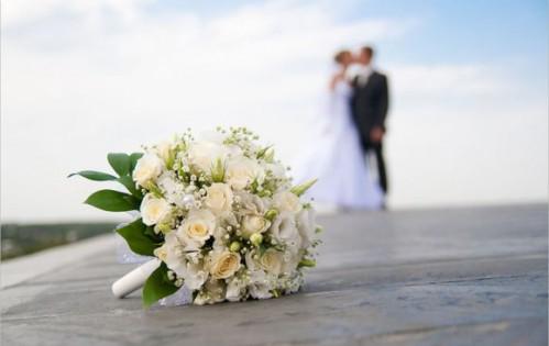 背离神圣婚约？基督徒不可因妻子外貌提出离婚