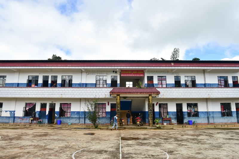 学校_副本.jpg