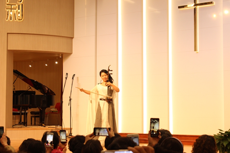 二胡演奏.jpg