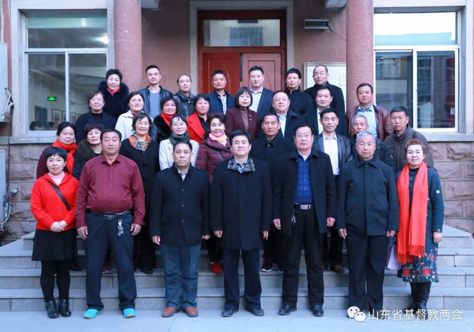 微信截图_20190318235142.png