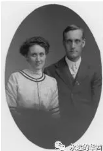 海布德和他的第一位夫人.png